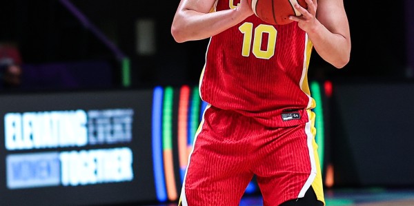 云开体育-周琦：有王俊杰这样的球员在场 会让后卫&amp;amp;五号位突破变得简单很多