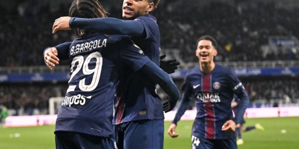 云开体育官网-6-2逆转！1-0绝杀！激情一夜，国米翻盘，巴黎登顶，莱万特绝杀