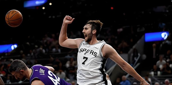 三分之一邓肯！马刺中锋的蜕变！