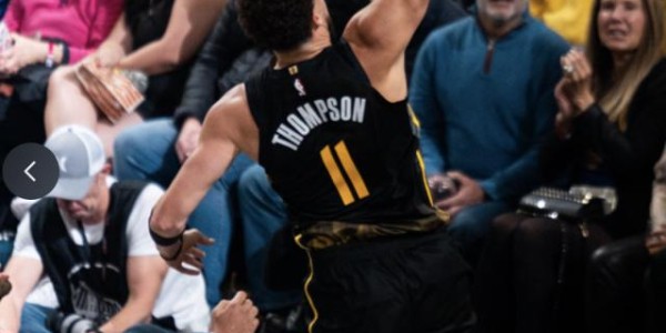 云开体育官网-【现场】一枚戒指一场胜利 勇士球迷感受到家的温暖